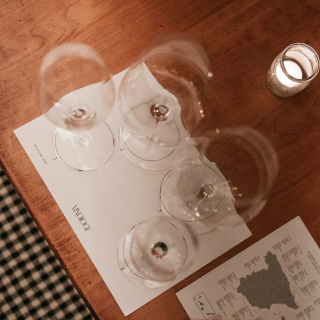 Wine Flights Vinology